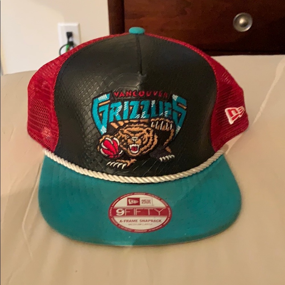 Retro Snakeskin Memphis Grizzly Snap Back